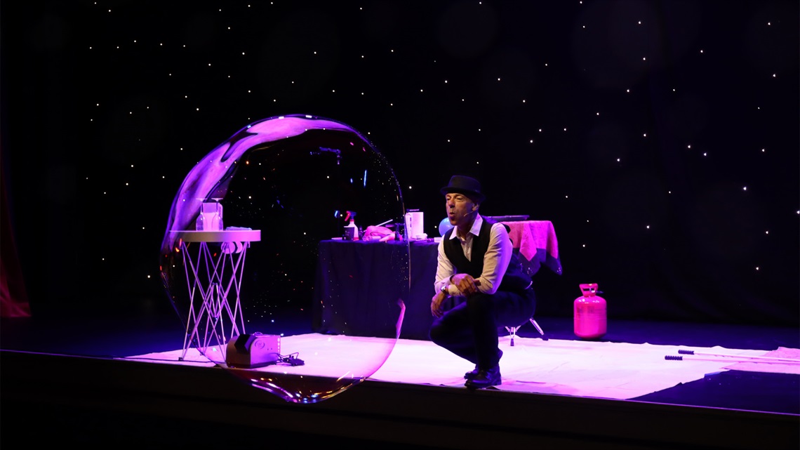 Bubble Show